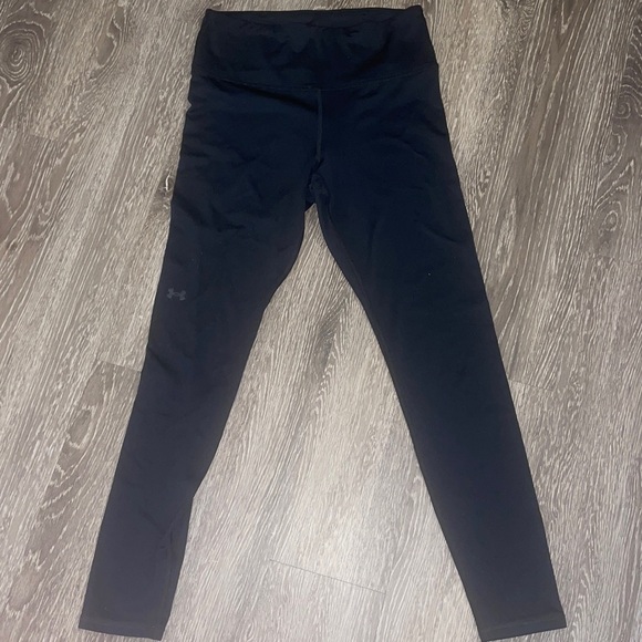Women’s Medium Jet Black Under Armour Leggings - Picture 1 of 4